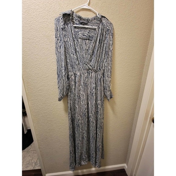 Waverly Grey Blue And White Printed Long Sleeve Collared Maxi Dress Size 6 - Picture 2 of 6